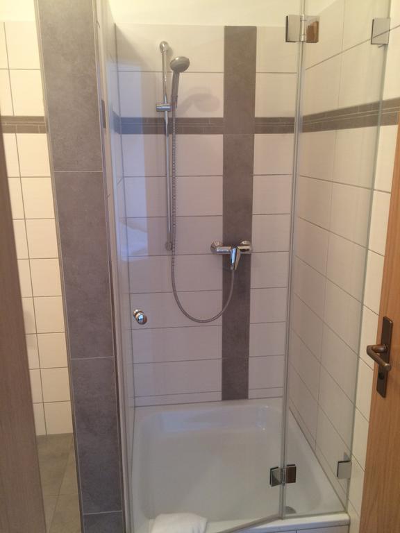 Stangl-Hof Hotel Forstinning Екстериор снимка